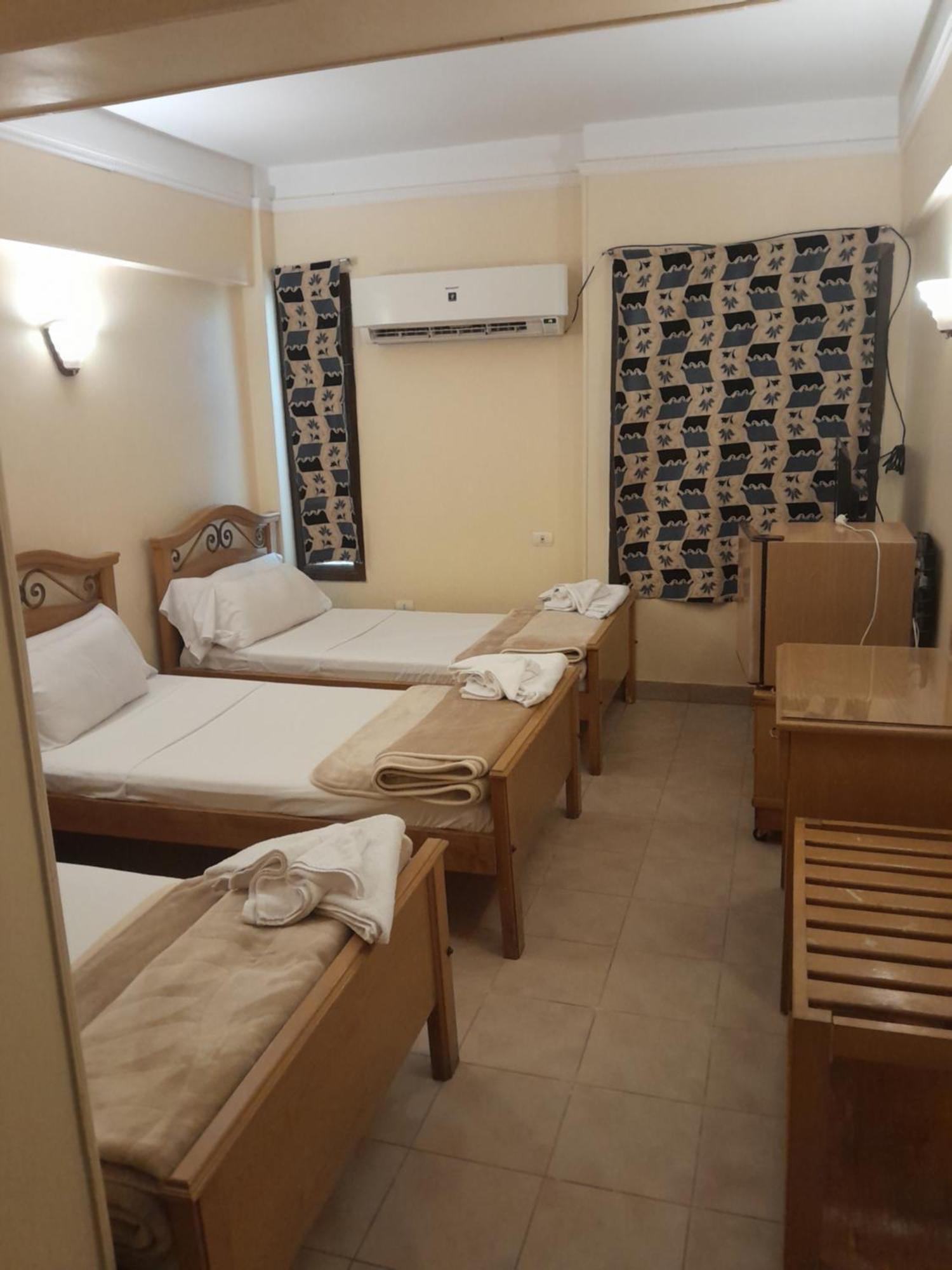 Applicators Hotel Abu Simbel Esterno foto