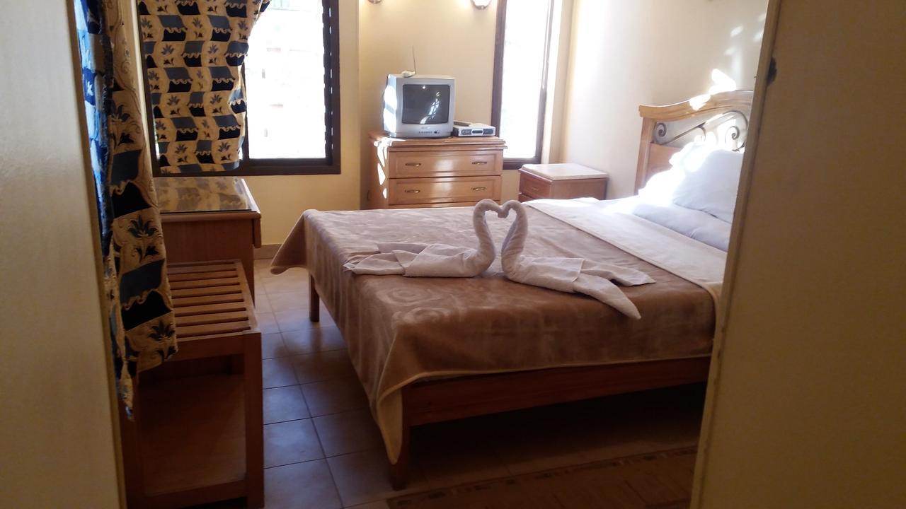 Applicators Hotel Abu Simbel Esterno foto