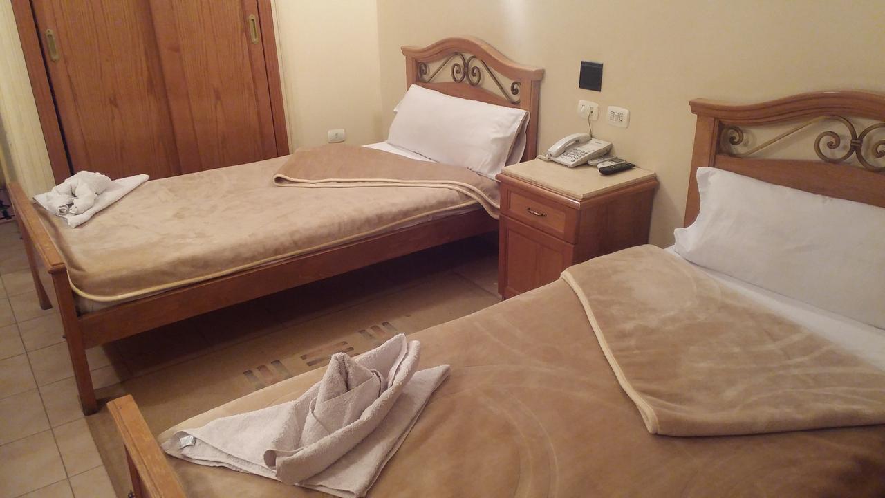 Applicators Hotel Abu Simbel Esterno foto